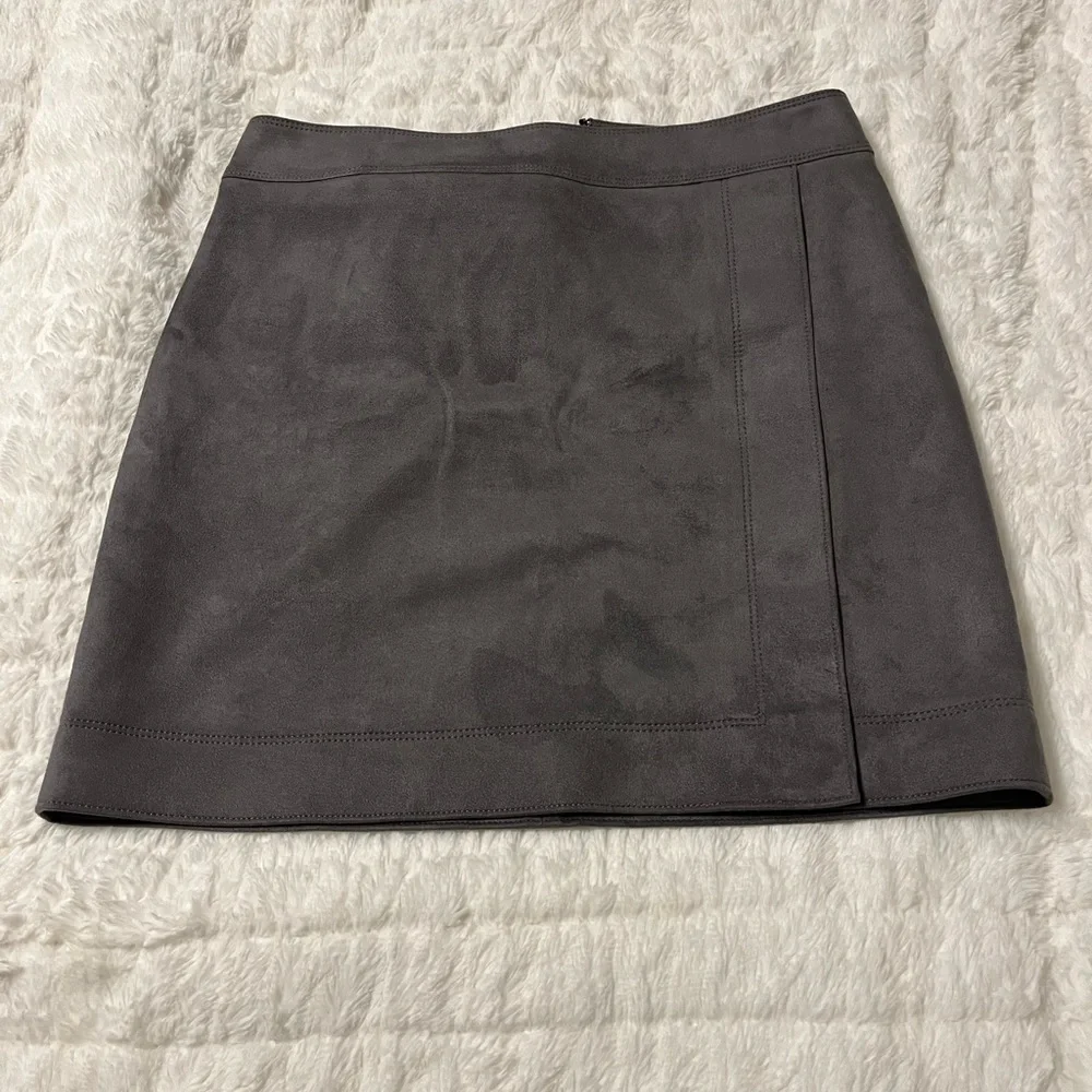 WHBM SKIRT - Picture 1 of 4